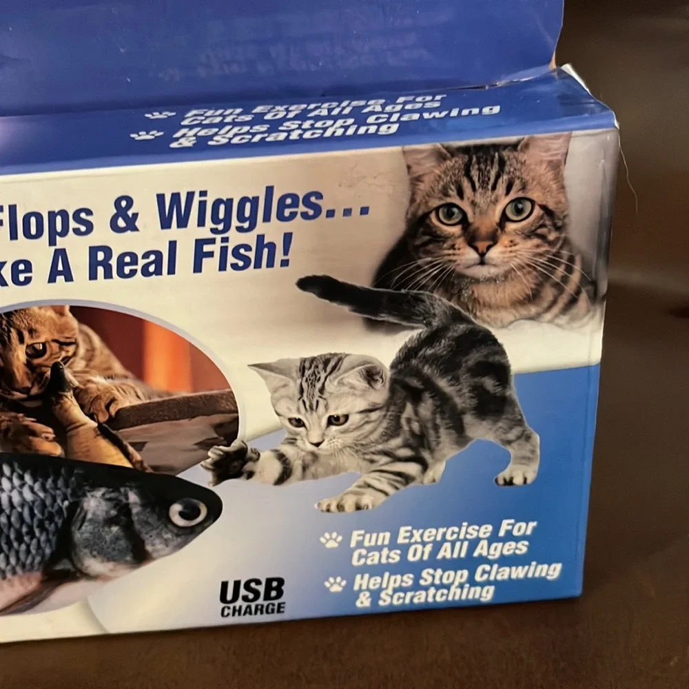 FUN FISH Cat Toy